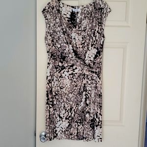 LAST CALL MUST GO Calvin Klein BNWT Size L